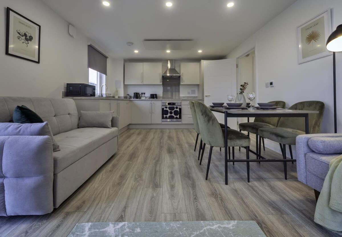 Modern And Bright 2 Bed Apartment In Ashford Ашфорд Екстериор снимка